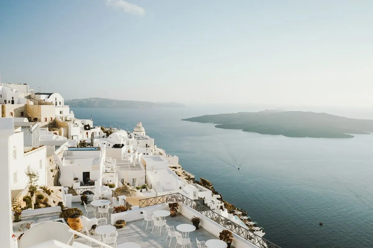 Santorini Greece Travel Guide & Top Things to Do